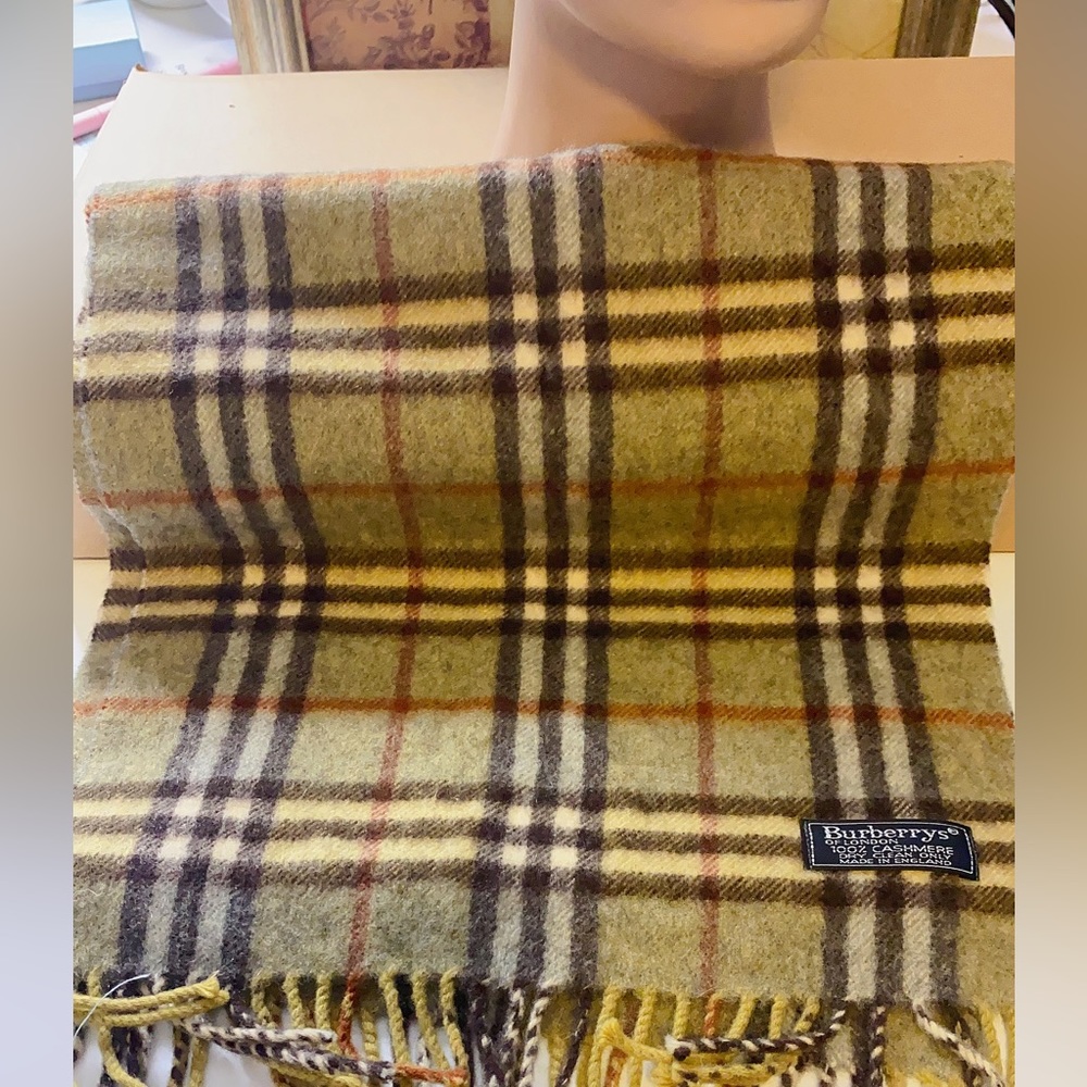 Burberry scarf